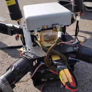 Sun'iy yo'ldosh qabul qiluvchisi Sun'iy yo'ldosh ikki chastotali 4 kanalli interferentsiyaga qarshi terminal yoritgichi Dronlar uchun GNSS va GPS antennalari uchun aksessuarlar