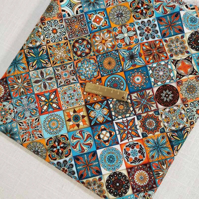 Hind uslubidagi mandala paxta matosi Vintage Boho to'qimachilik qo'l san'atlari uchun dekorativ mato Aksessuarlar sumkalar Ko'ylaklar Kiyimlar dona sotiladi (yarim metrga)