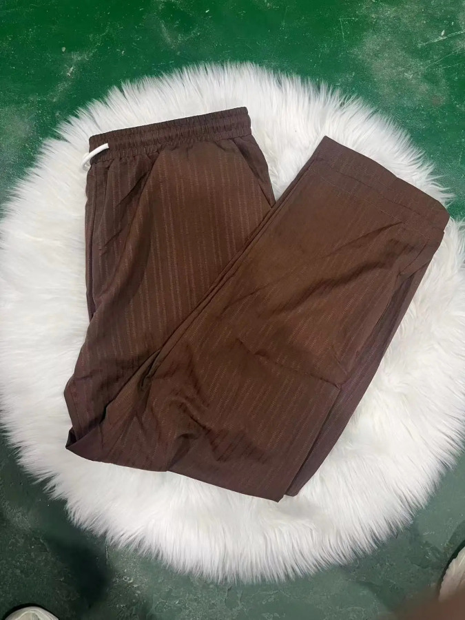 Erkaklar yozgi kostyumi Erkaklar kostyumi Erkaklar kostyumi Erkaklar yozgi kostyumi Erkaklar uchun yozgi kostyum Erkaklar to'plamlari Tracksuit Erkaklar erkaklar kiyimi