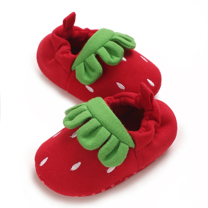 Kichkintoylar uchun birinchi yurish poyafzallari Moda multfilmli beshikli poyabzal O'g'il bolalar uchun yumshoq slip on krossovkalar