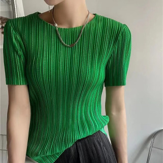 Ayollar kiyimlari Top Ayollar Miyake Qisqa yengli Pisli futbolka Ayollar Yozgi Slim Stretch O-bo'yinli T-ko'ylak Yupqa pilili ichi bo'sh kalta yengli futbolka