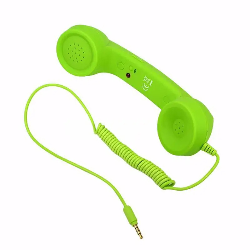 Retro uslubidagi mikrofonli mobil telefon eshitish vositasi