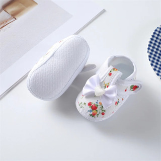 0 dan 18 oygacha bo'lgan qizlar uchun toymas poyafzal Yumshoq taglikli kamon gulli bosma yopiq ochiq birinchi qadam poyafzallari