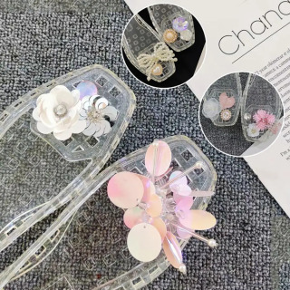 Poyafzal aksessuarlari Tasselli gulli marjonlar Poyafzal tokalari Taqinchoqlar Kristalli plastik shippak kliplari Ajoyib displey Moda poyafzal bezaklari