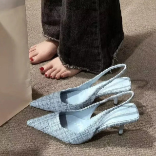 Moda brendi Ayollar trikotaj baland poshnali platforma sandallari uchli oyoq