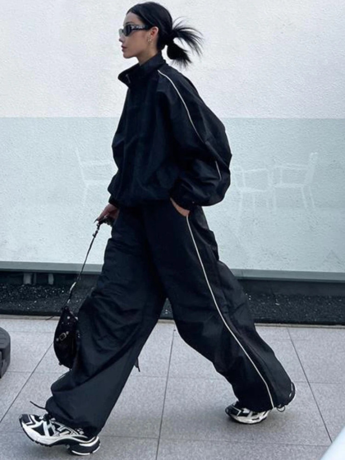 Sport modasi 2 qismli to'plamlar Ayollar Chic qora Safari kurtkalari + Yengil yuk shimlari Streetwear Ko'p qirrali bahor Uniseks