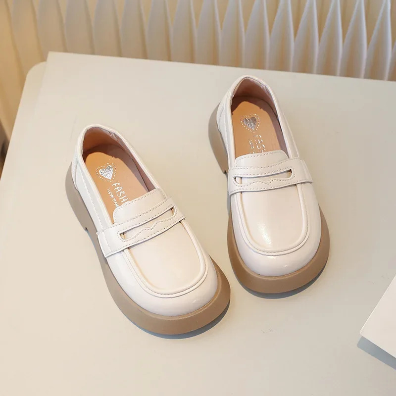 Qalin taglikli bolalar charm poyabzallari, maktab qizlari uchun moda loafers, slip-on, malika tuflilari, qora, bahor-kuz
