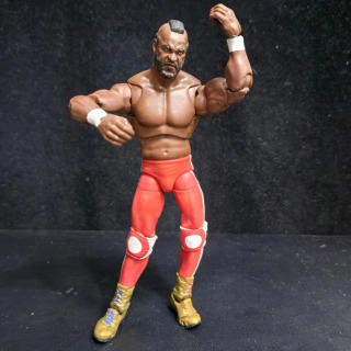 Kurash muxlislari uchun haqiqiy teksturali yig'iladigan kurashchi haykalchali moda va zamonaviy o'yinchoq ish stoli dekor modeli