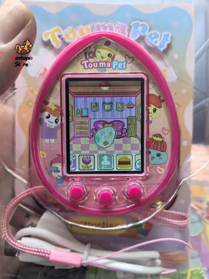 Новая электронная игрушка Tamagotchi Toumapet: виртуальный питомец с функцией фотосъемки, взаимодействием через WeChat, возможностью заводить друзей, зарядкой через USB. Идеальный подарок.