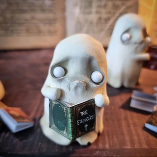 Жуткий декор в виде книжного призрака, Хэллоуин, настольный орнамент, полка, страшные готические украшения, сувениры для вечеринок, подарки для читателей, любителей книг Светло-серый