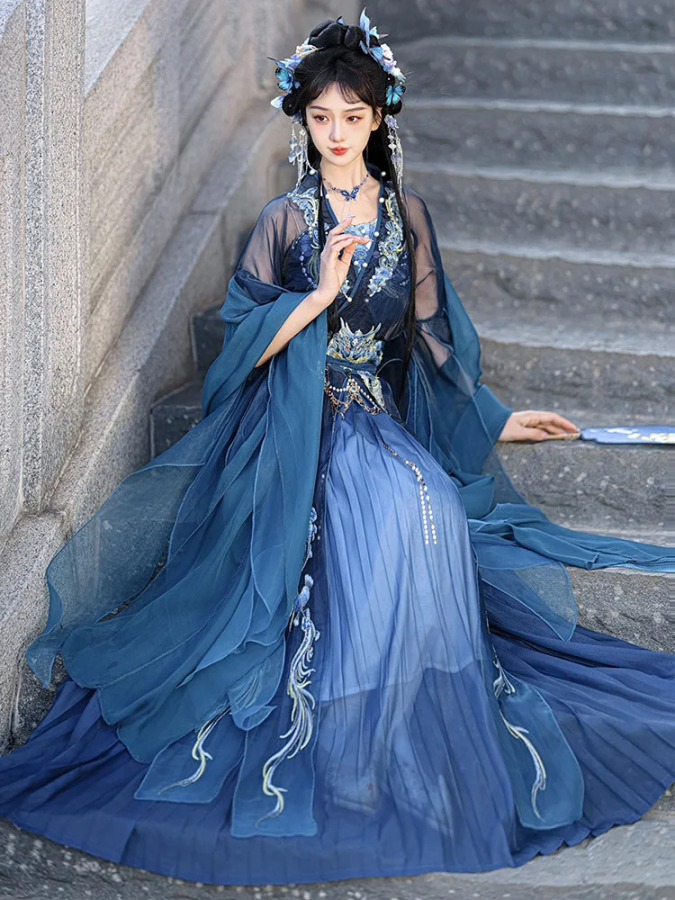 Женская синяя длина груди Hanfu с рюшами и вышивкой с большими рукавами