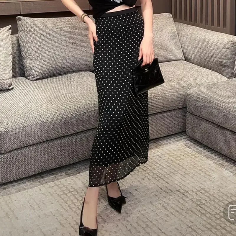 Ayollar kiyimlari 2025 Yozgi moda yuqori bel polka nuqtali maksi yubka oqlangan ofis biznes uchrashuvlari uchun nozik partiya yubka