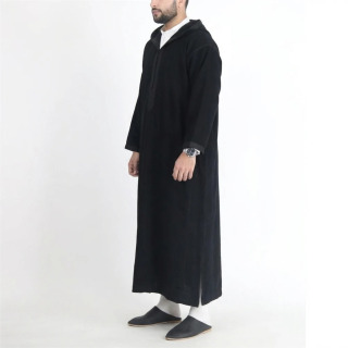 Erkaklar musulmon kiyimlari: kamtarona moda, musulmonlar uchun abaya va tobalar, erkaklar uchun islomiy uslub
