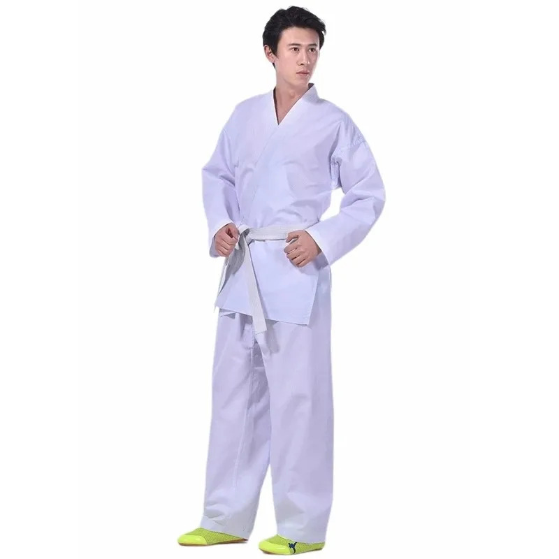 Karate kostyumi Jeet Kune Do taekvondo kostyumi Kattalar va bolalar uchun neytral karate uskunasi uzun yengli Gi formasi