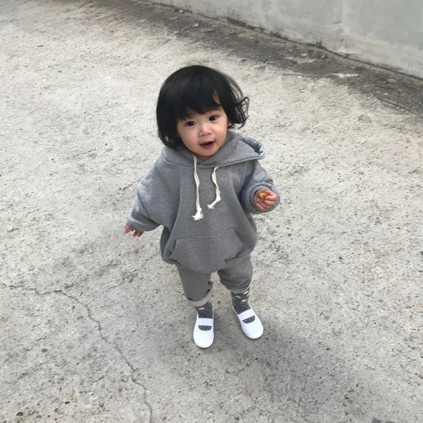 Yangi tugʻilgan chaqaloq kiyimlari toʻplamlari Kuzgi oʻgʻil bolalar kapüşonli kozok Uzun yengli toʻplamlar Qiz chaqaloqlar uchun haram shim kostyumi Bolalar kiyimlari toʻplami