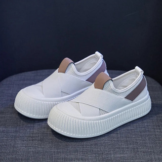 Ayollar poyafzallari 2025 Slip On Ayollar Krossovkalari Qulay Platforma Poyafzallari Klassik Ayollar Vulkanizatsiyalangan Poyafzallar Yozgi Yangi Zapatillas Mujer