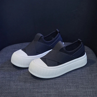 Ayollar poyafzallari 2025 Slip On Ayollar Krossovkalari Qulay Platforma Poyafzallari Klassik Ayollar Vulkanizatsiyalangan Poyafzallar Yozgi Yangi Zapatillas Mujer