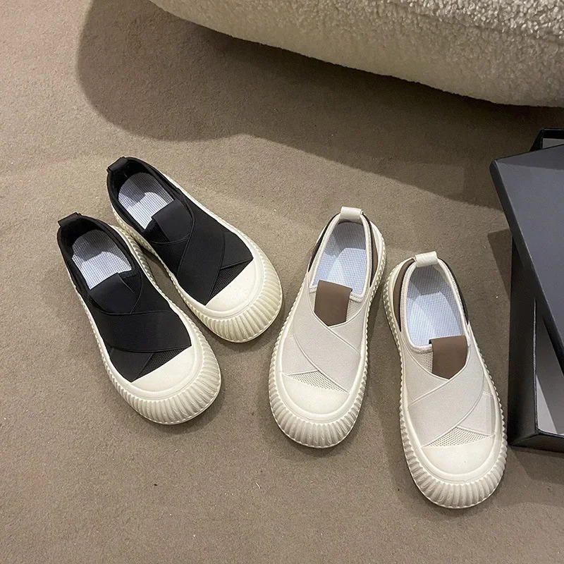 Ayollar poyafzallari 2025 Slip On Ayollar Krossovkalari Qulay Platforma Poyafzallari Klassik Ayollar Vulkanizatsiyalangan Poyafzallar Yozgi Yangi Zapatillas Mujer