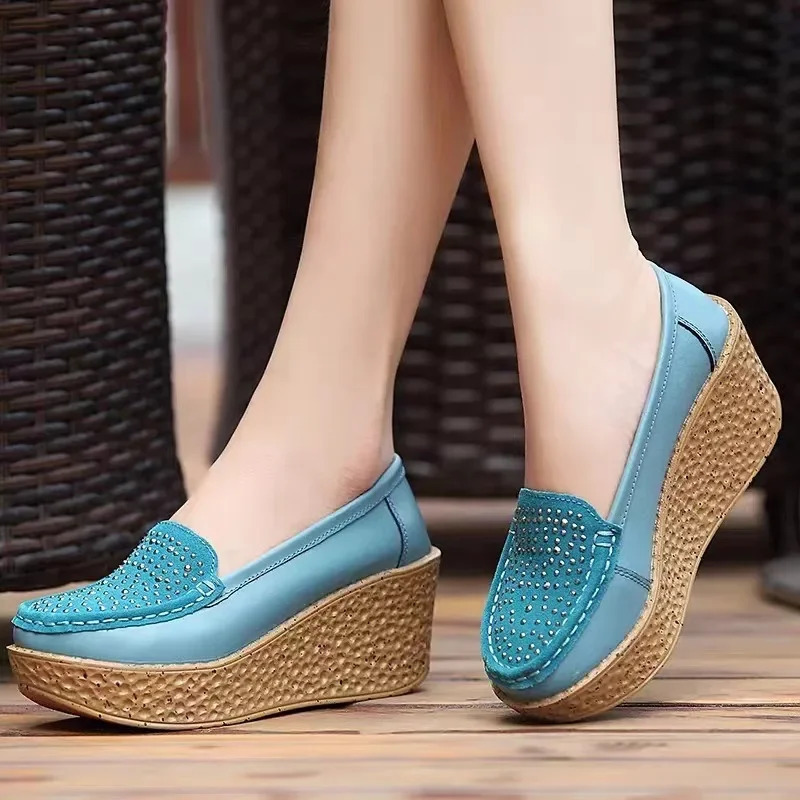 2025 Yangi Ayollar Poyafzallari Kundalik Ayollar Loafers Ayollar Takozli Platforma Poyafzallari PU Teri Yassi Ayollar Zapatos De Mujer