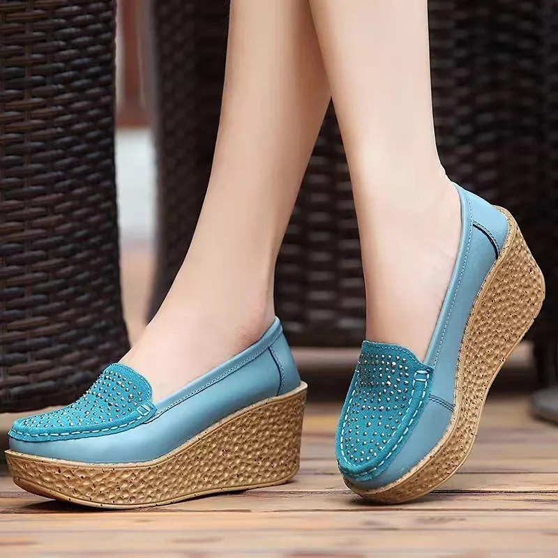 2025 Yangi Ayollar Poyafzallari Kundalik Ayollar Loafers Ayollar Takozli Platforma Poyafzallari PU Teri Yassi Ayollar Zapatos De Mujer