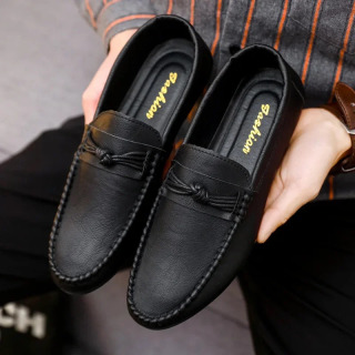 Erkaklar poyafzallari 2025 erkaklar mokasinlari qulay haydash modasi erkaklar kundalik poyafzallari yozgi foydali poyabzal Zapatos Para Hombres