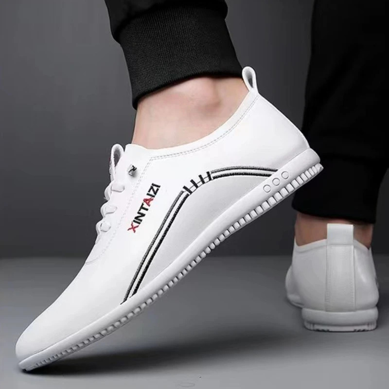 Erkaklar charm poyafzallari Moda Erkaklar Yumshoq taglikli loaferlar Qulay engil yurish poyafzallari Erkaklar tekis mokasinlar Zapatillas Hombre
