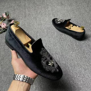 Erkaklar toʻy poyafzallari kashta tikilgan loaferlar erkaklar hashamatli qora tuflilar hashamatli dizayner smokin poyafzallari Biznes kuyov poyafzallari Zapato rasmiy hombre